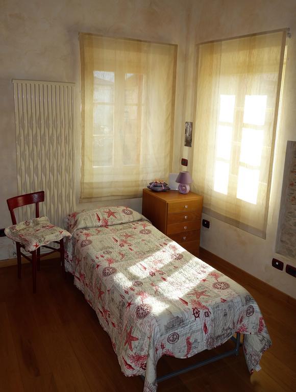 House Versilia Luca E Giada, 5 Chilometri Da Forte Dei Marmi! エクステリア 写真